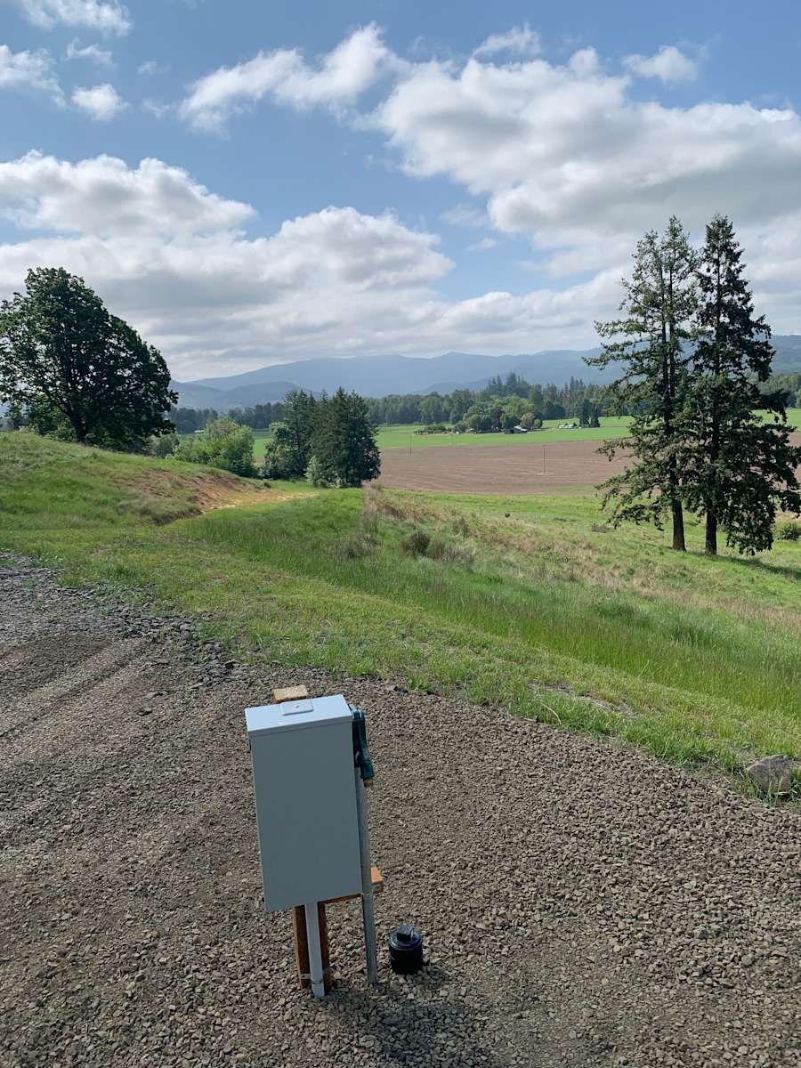 Brownsville Hillside RV Site Hipcamp in Brownsville, Oregon
