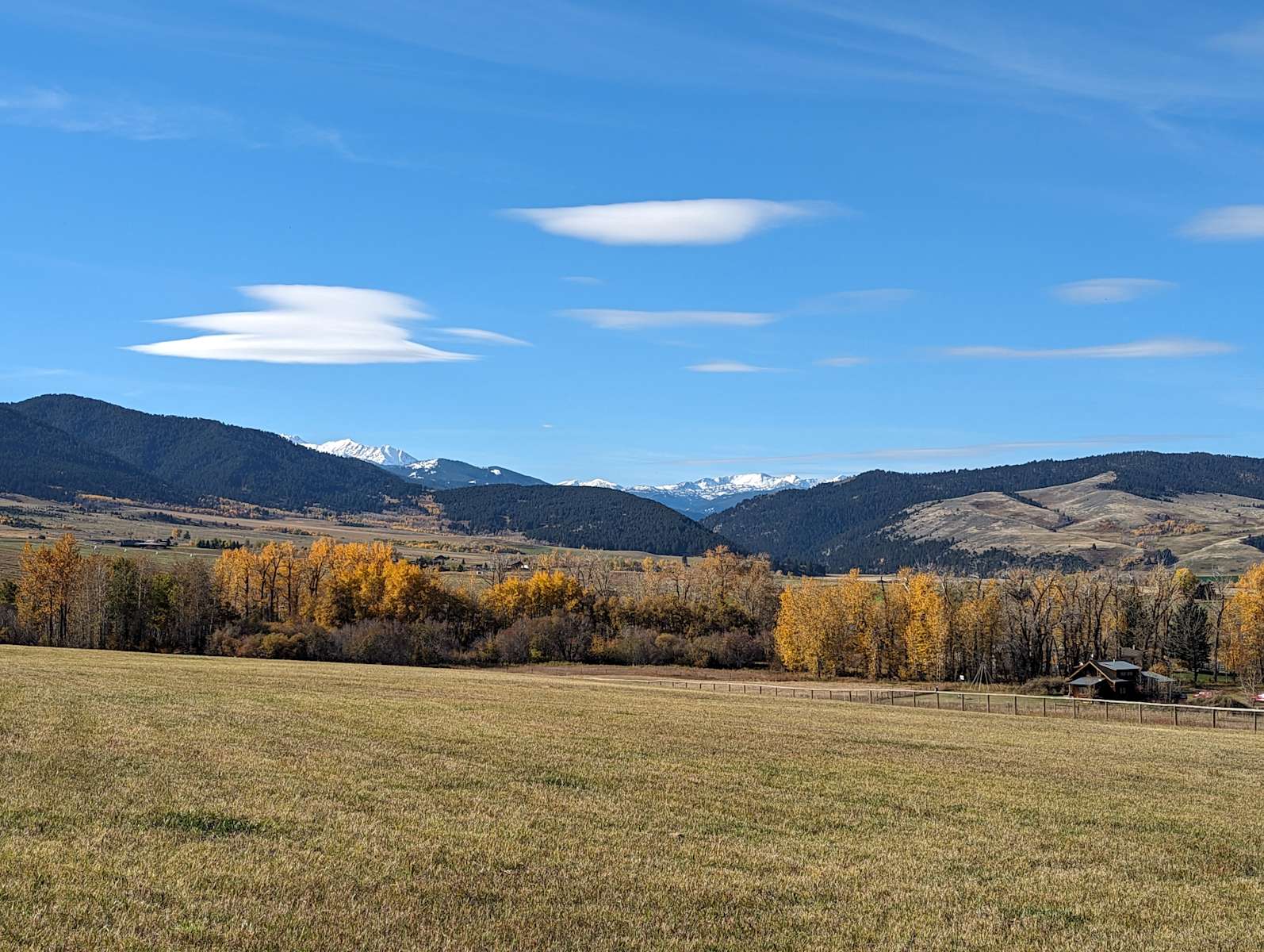 Alpenglow Farm - Photo 2