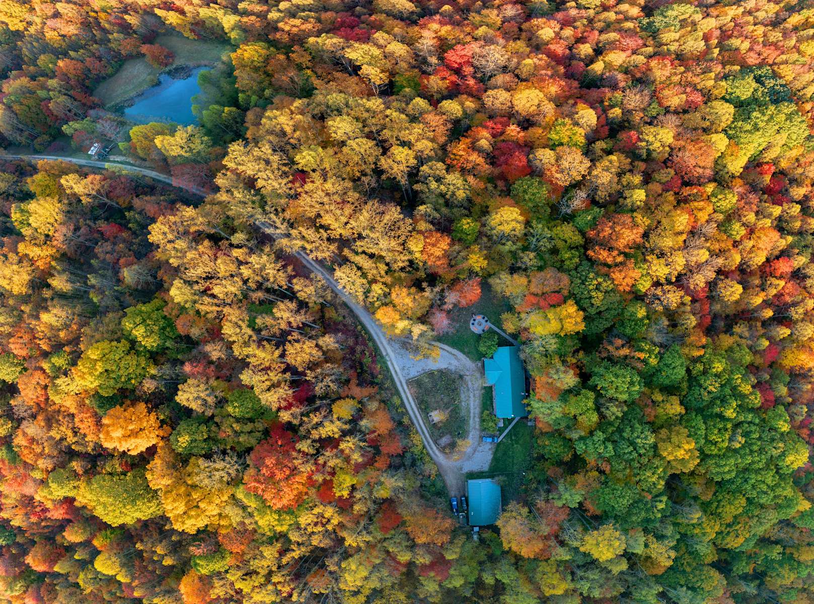 Raven's Retreat Hocking Hills - Photo 2