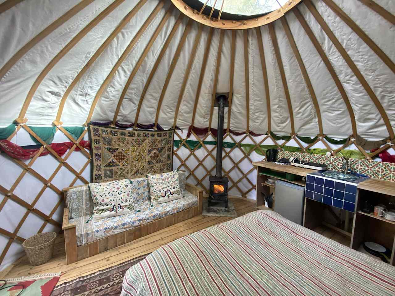 Yurt Yasmin