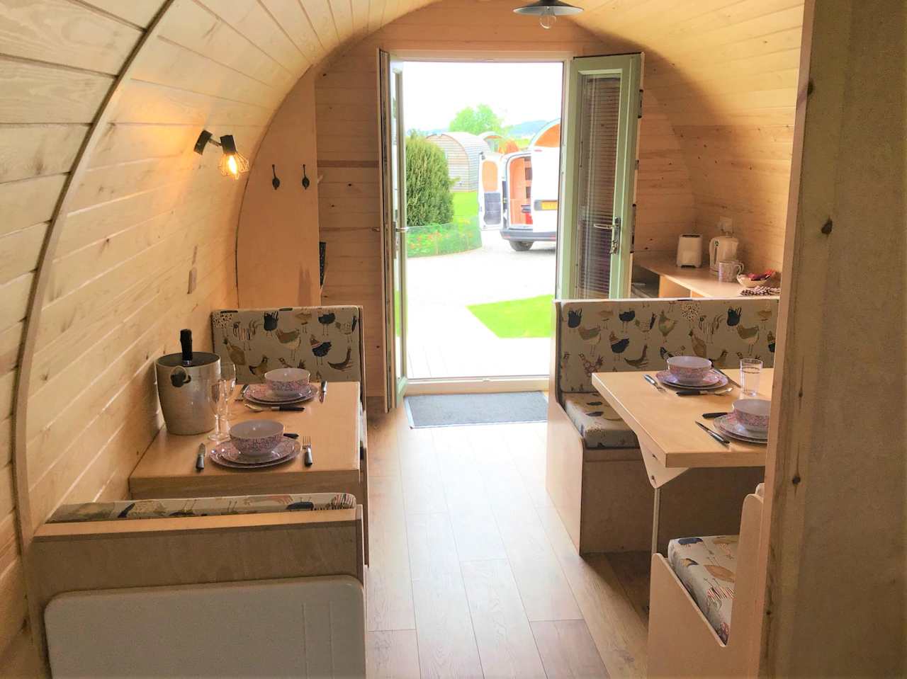 Pod (Sleeps 5)