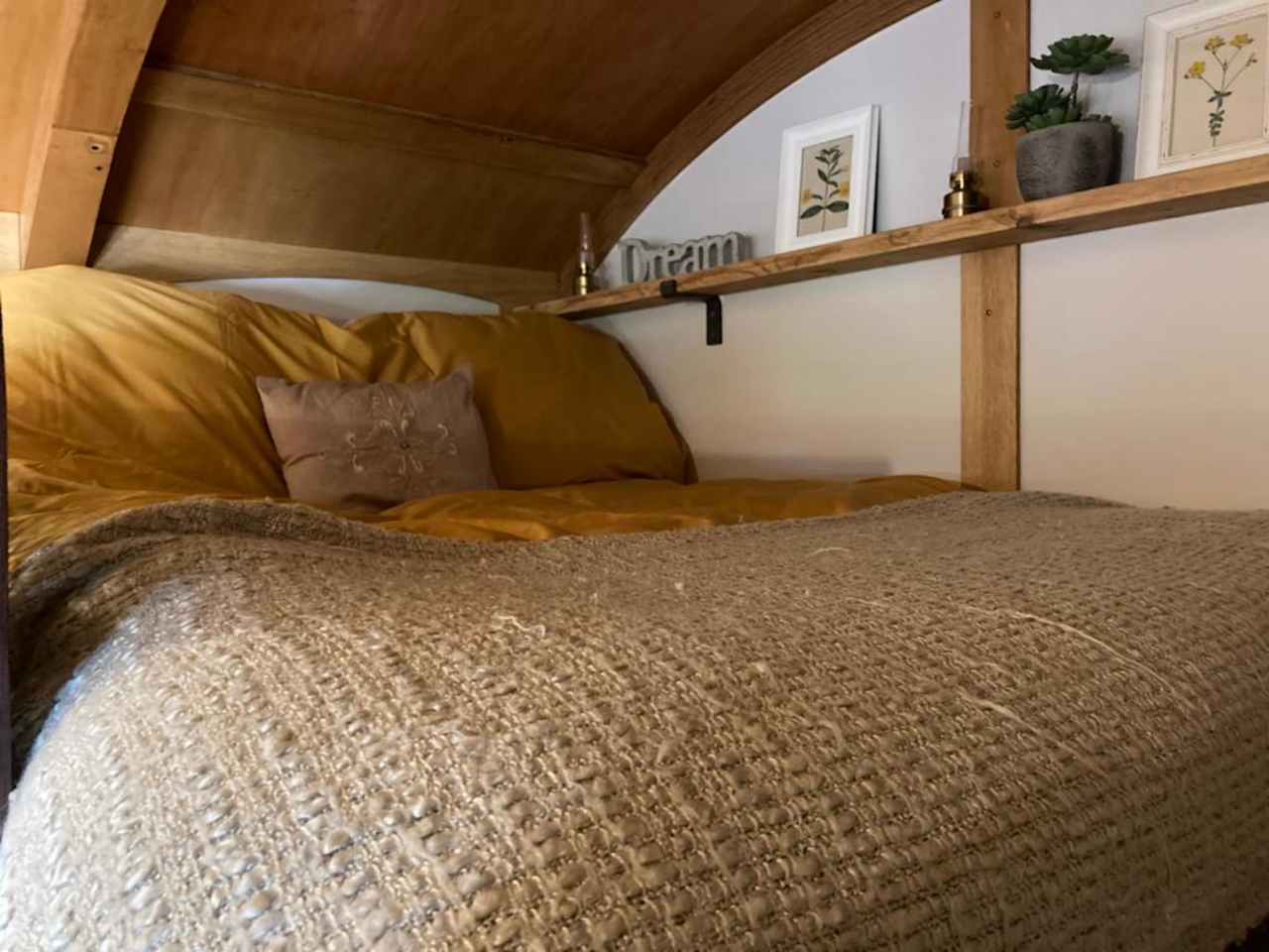 Little Firs Shepherd Hut