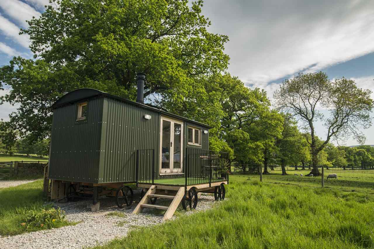 The idyllic Hen Cloud shepherds hut at Whitelee Farm. 