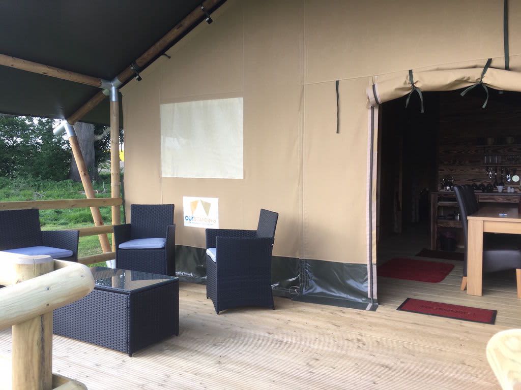 Hawthorne Retreat