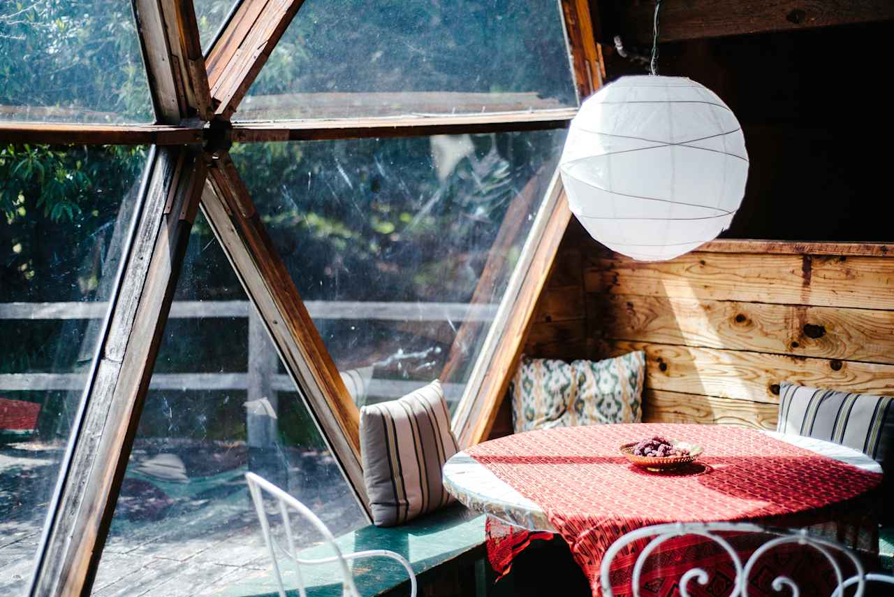 The eating area, with space for many!