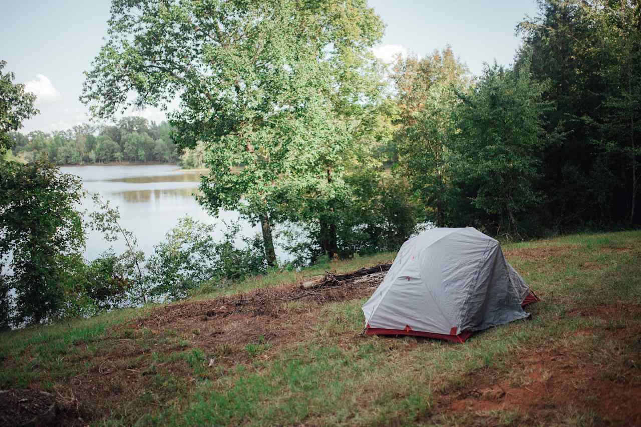 Setting up camp, lakeside