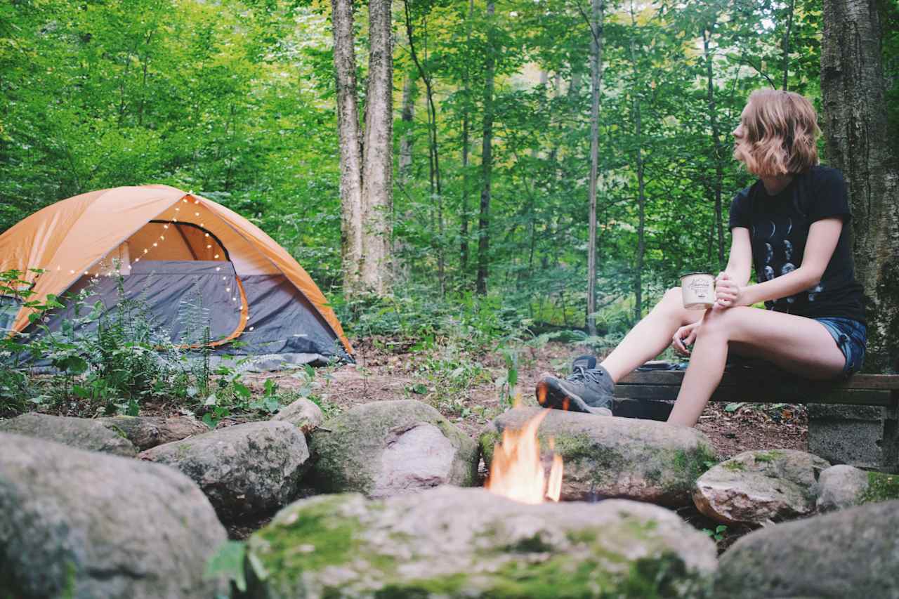 Cozy campsite by the creek 