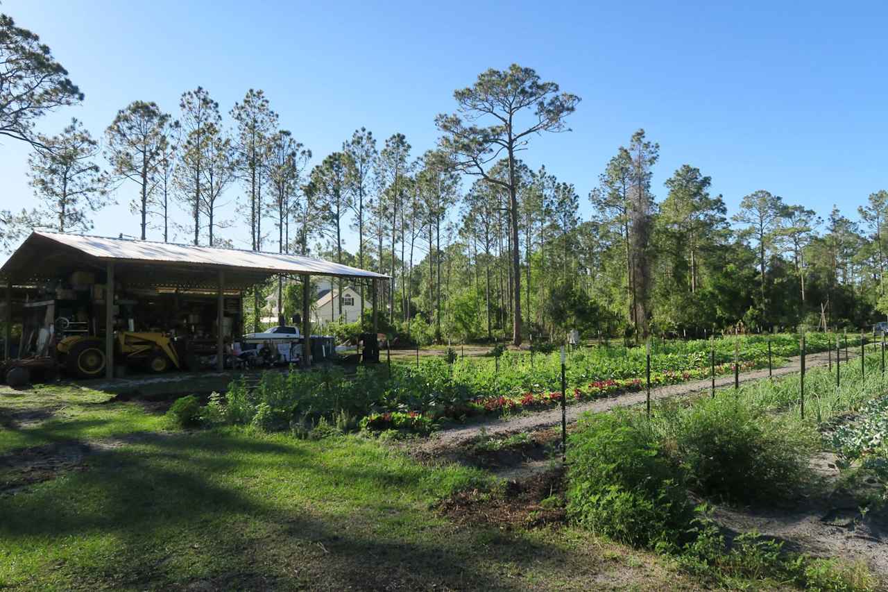 Earthperks farm; gardens and barn