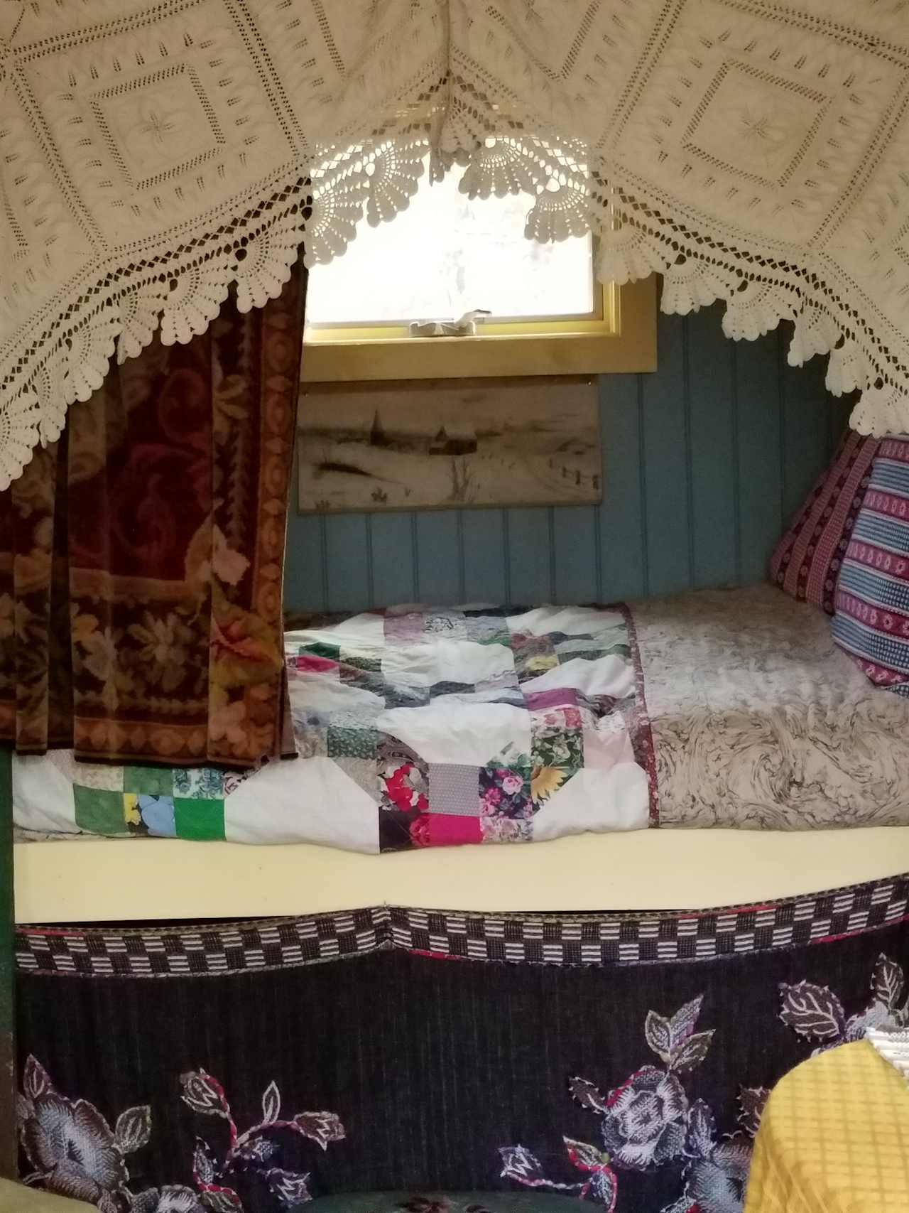 Sleeping berth; All Aboard!
