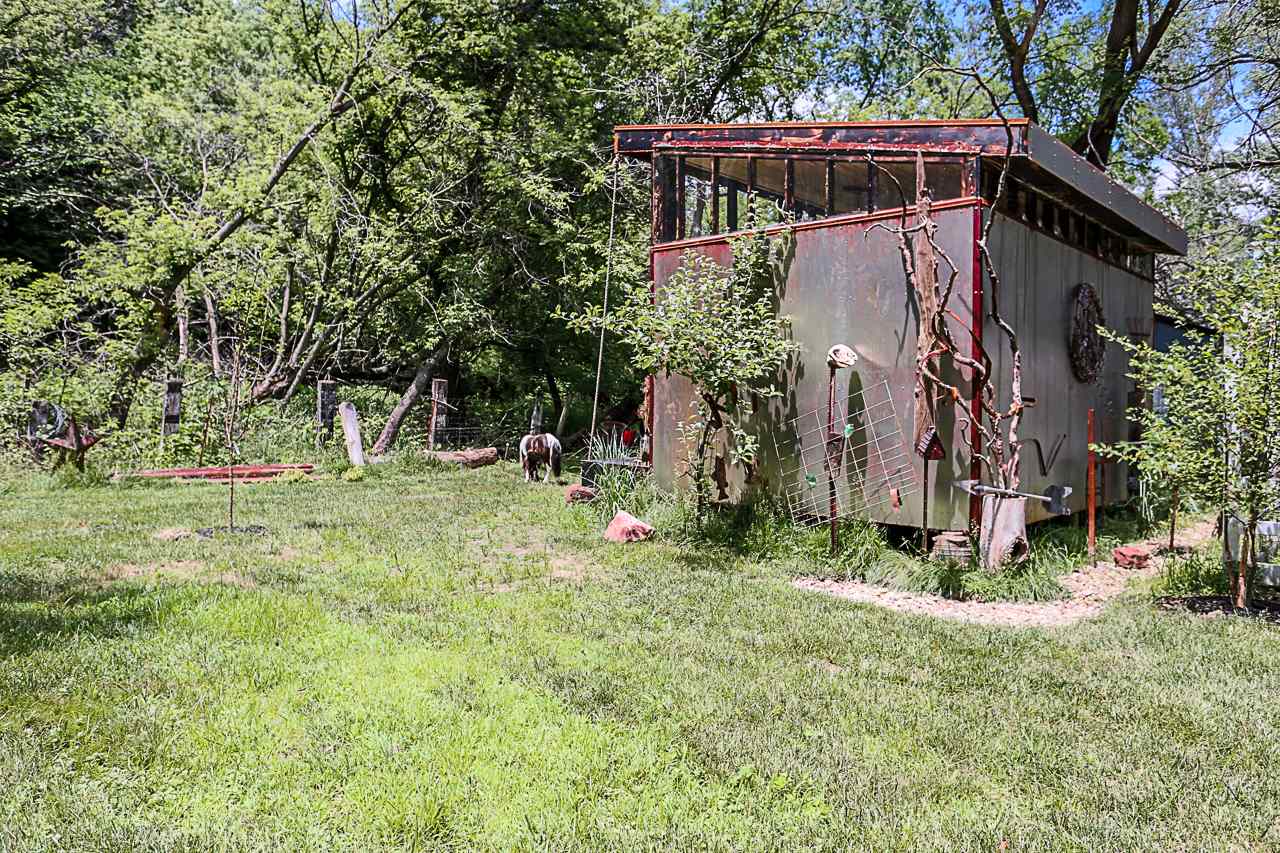 Arrowhead Lodge of SW. Iowa.