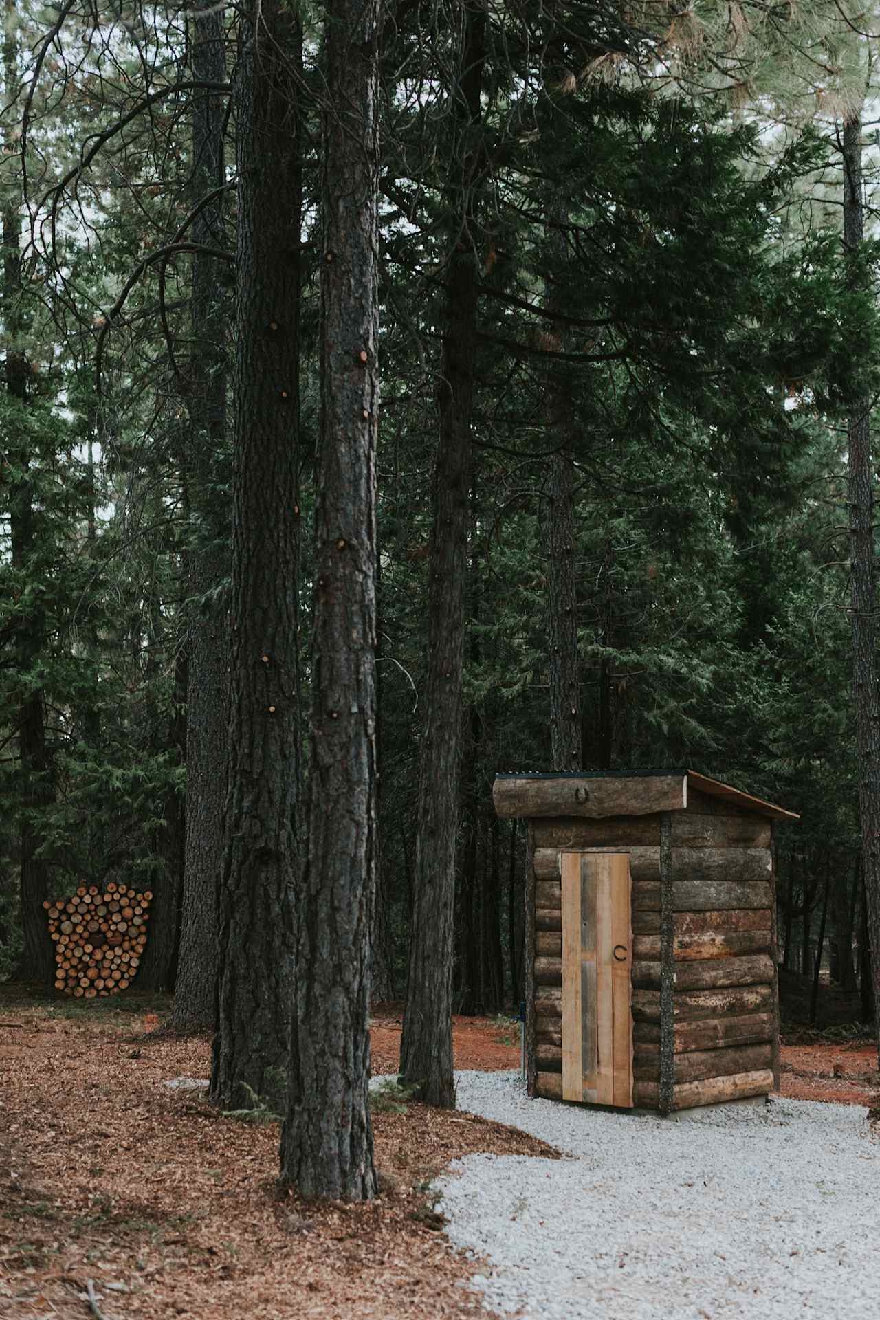 5 star outhouse for campers
