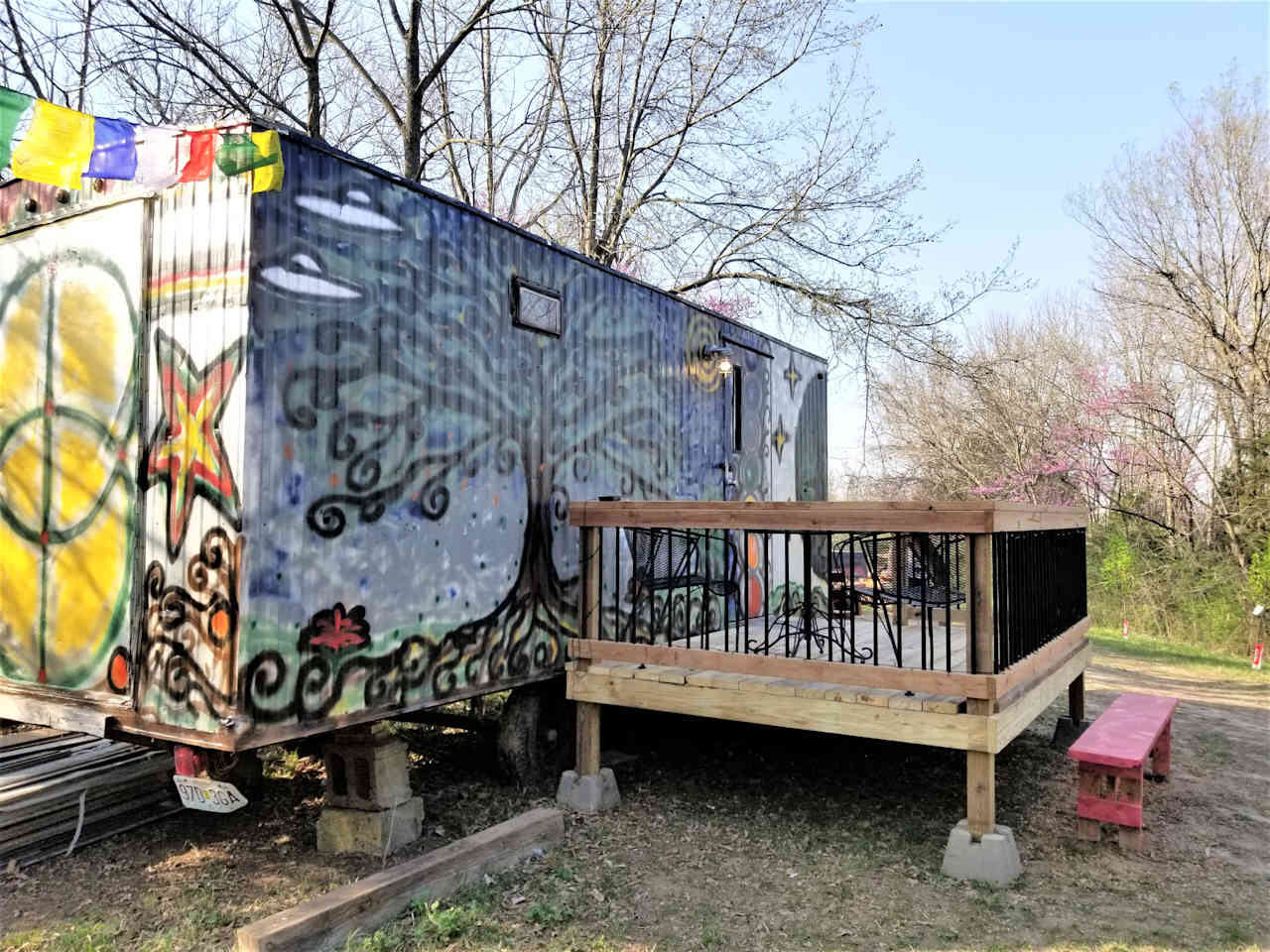 Sideshot of Hippie Trailer