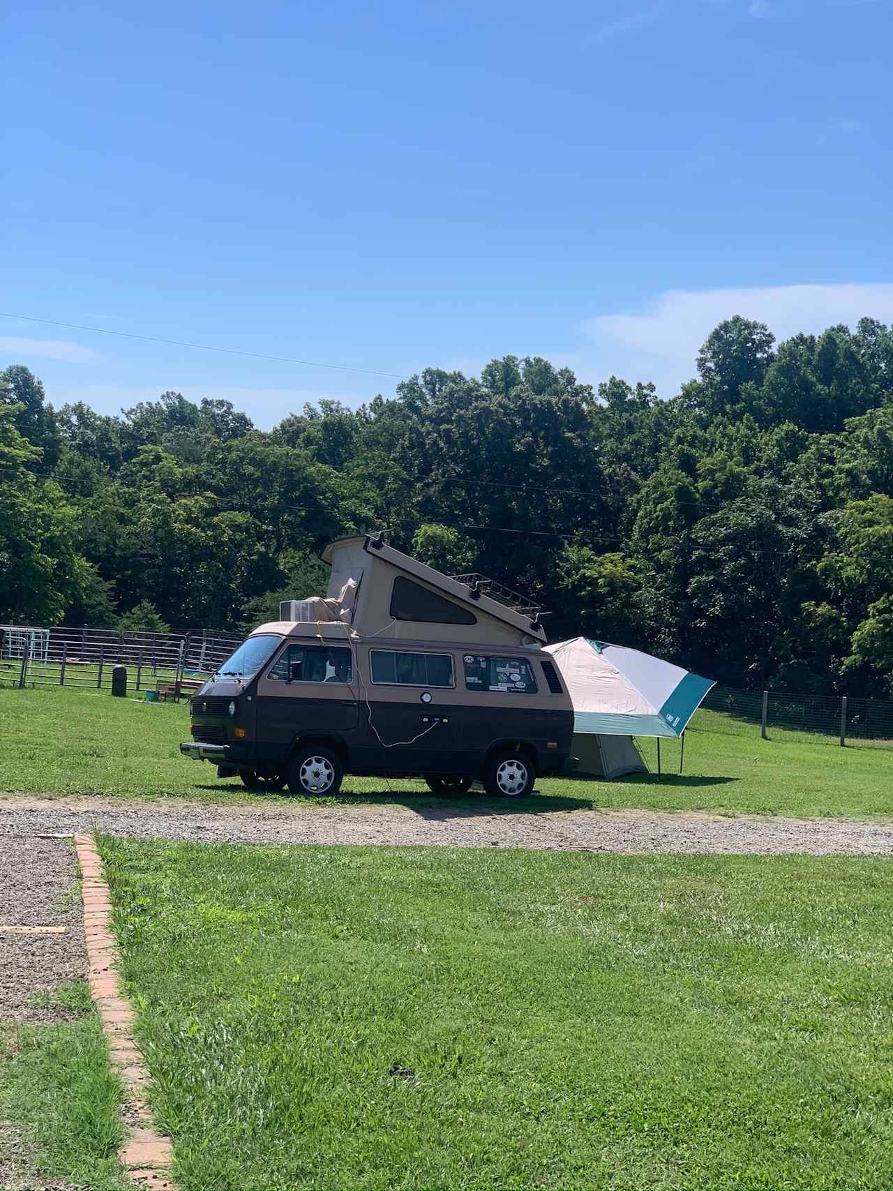 sweet van coming through