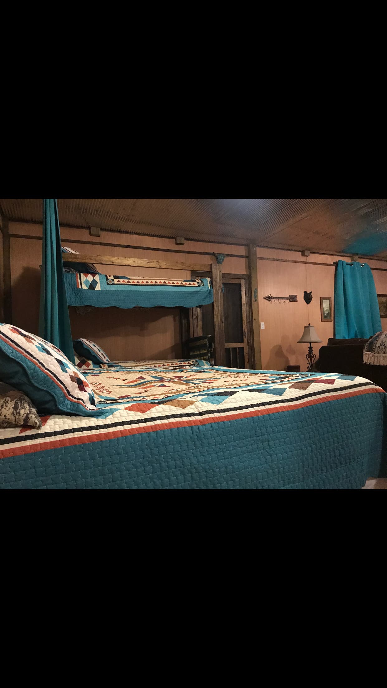 Collier Creek Cabin’s
