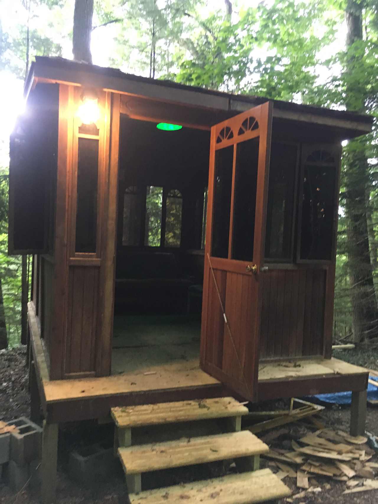 Hannelore cedar cabin 