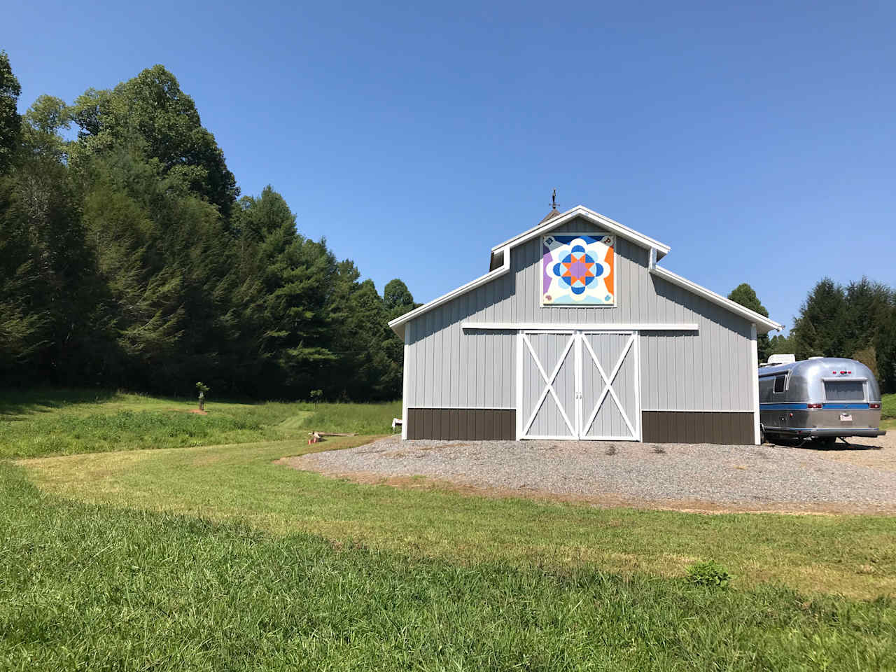 RV site is on the left of the barn.