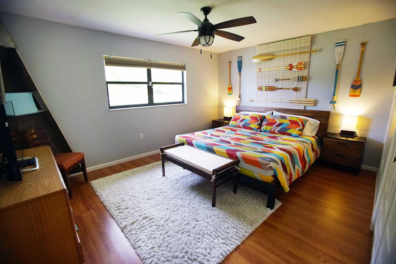 Master Bedroom: The Canoe Room