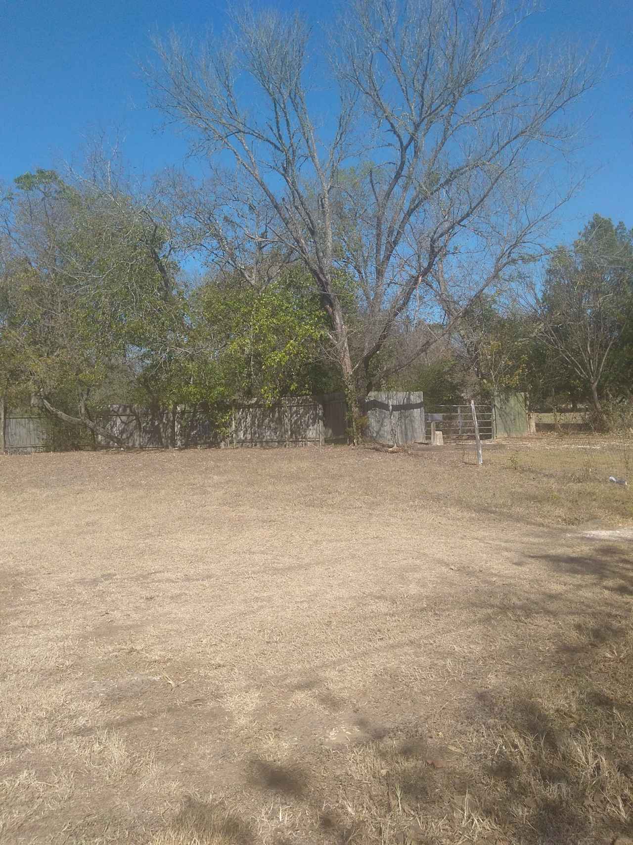 Quiet and peaceful, close to town