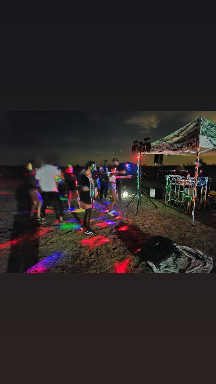 SOCIAL DESERT 🏜️ RAVE
