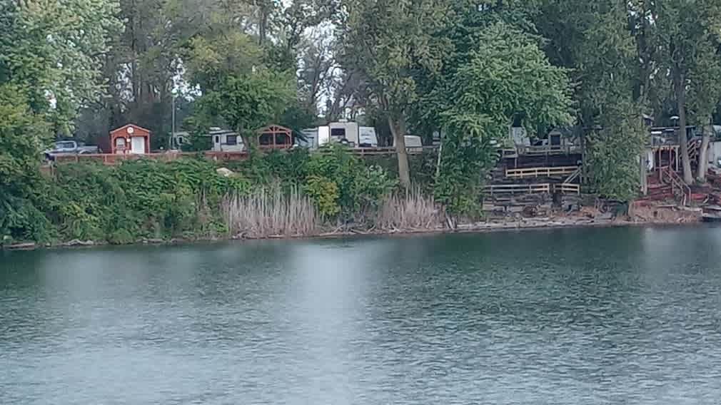 Lakeshore Camp Resort Lake Lot 239