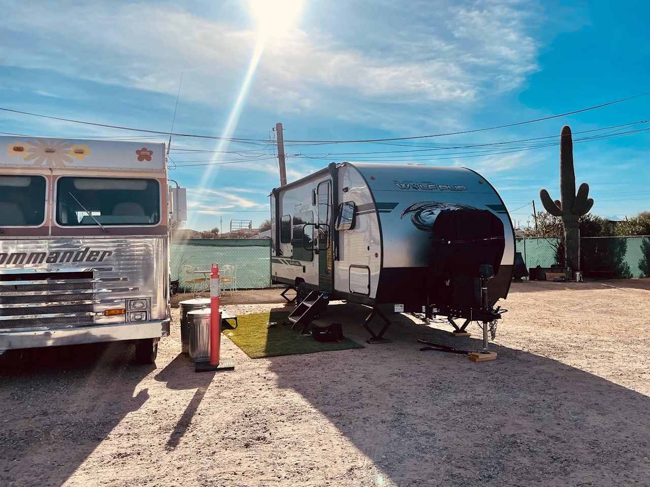 El Pais Motel & Campgrounds