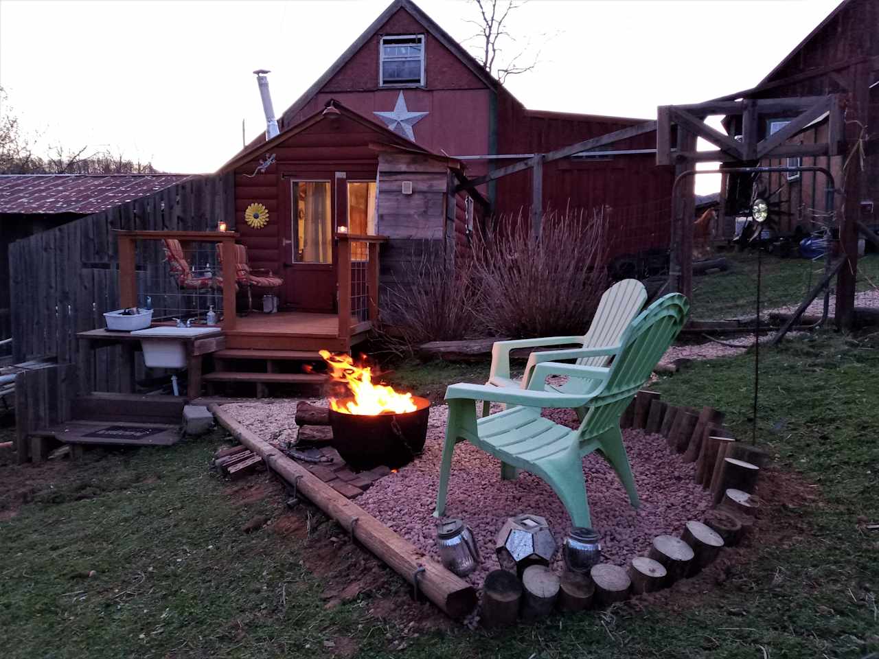 The Cozy Cottage Farm Stay, come and stay awhile. Spend time with the goats and donkeys. Sit around the fire. 