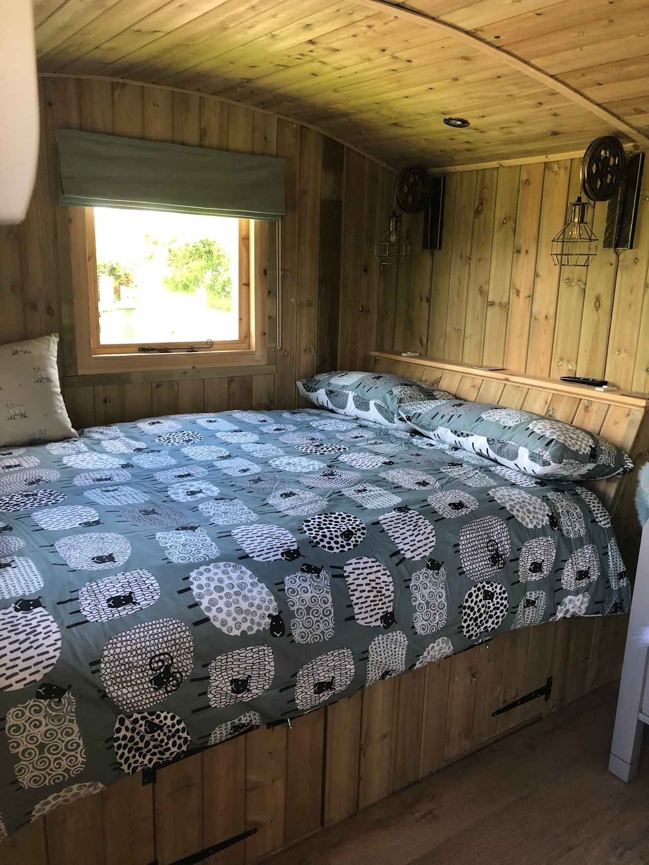 The Shepherds Hut at Hafoty boeth
