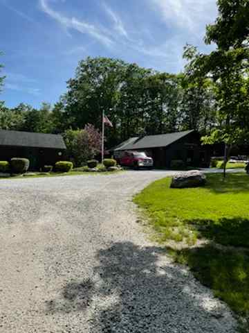 Camp David- 13 acres, Three Cabins