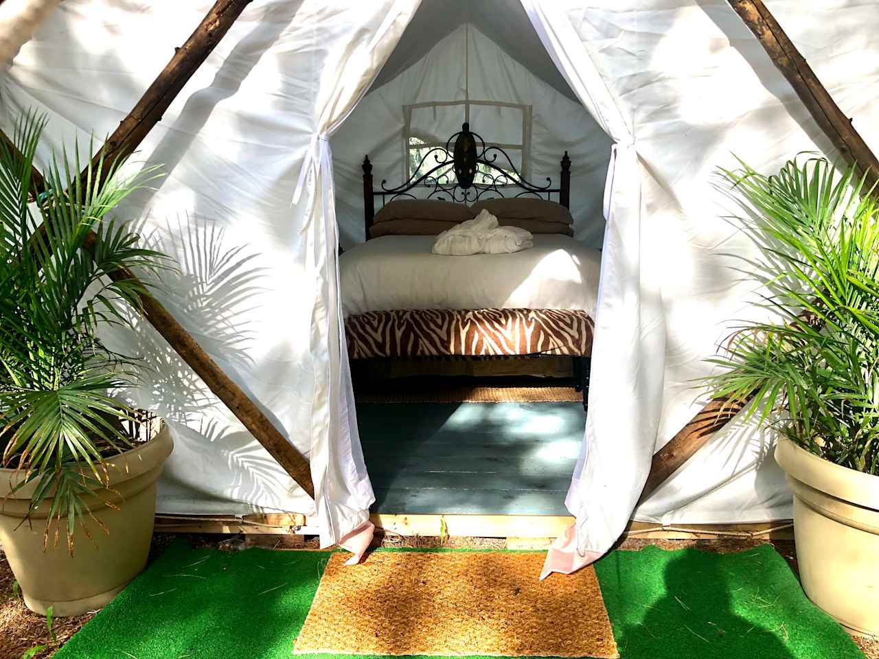 Return2nature Retreat