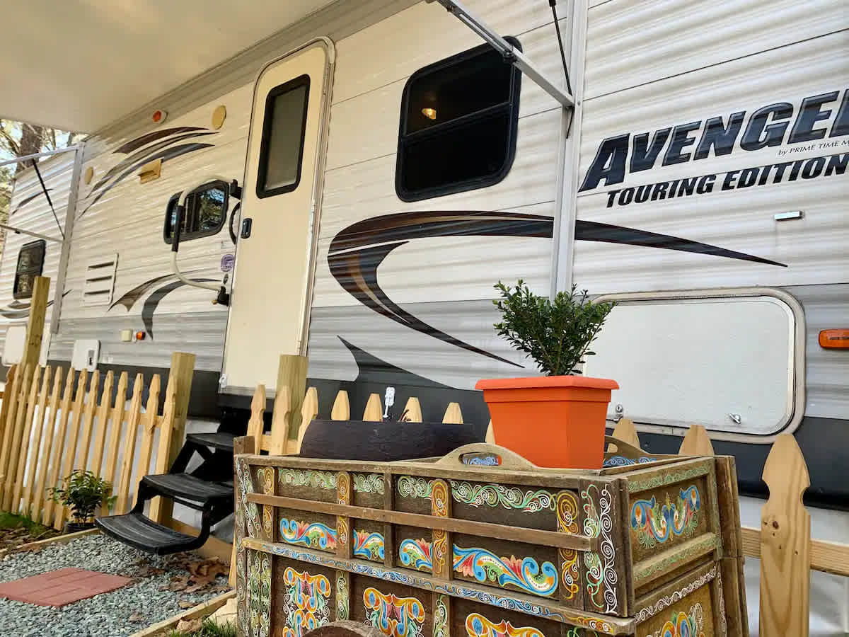 Avenger Oaks Guesthouse