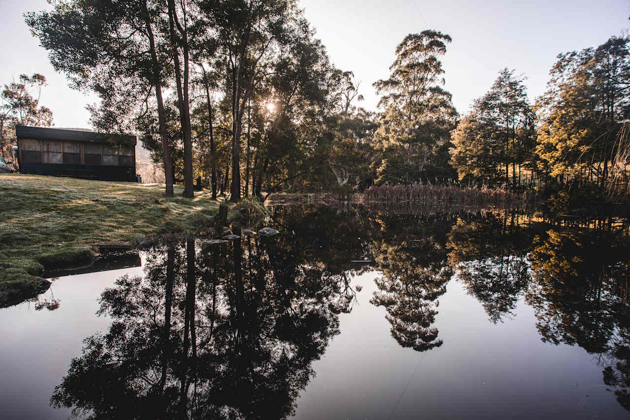 We could spend days just relaxing and enjoying this stunning views and reflections over the pond