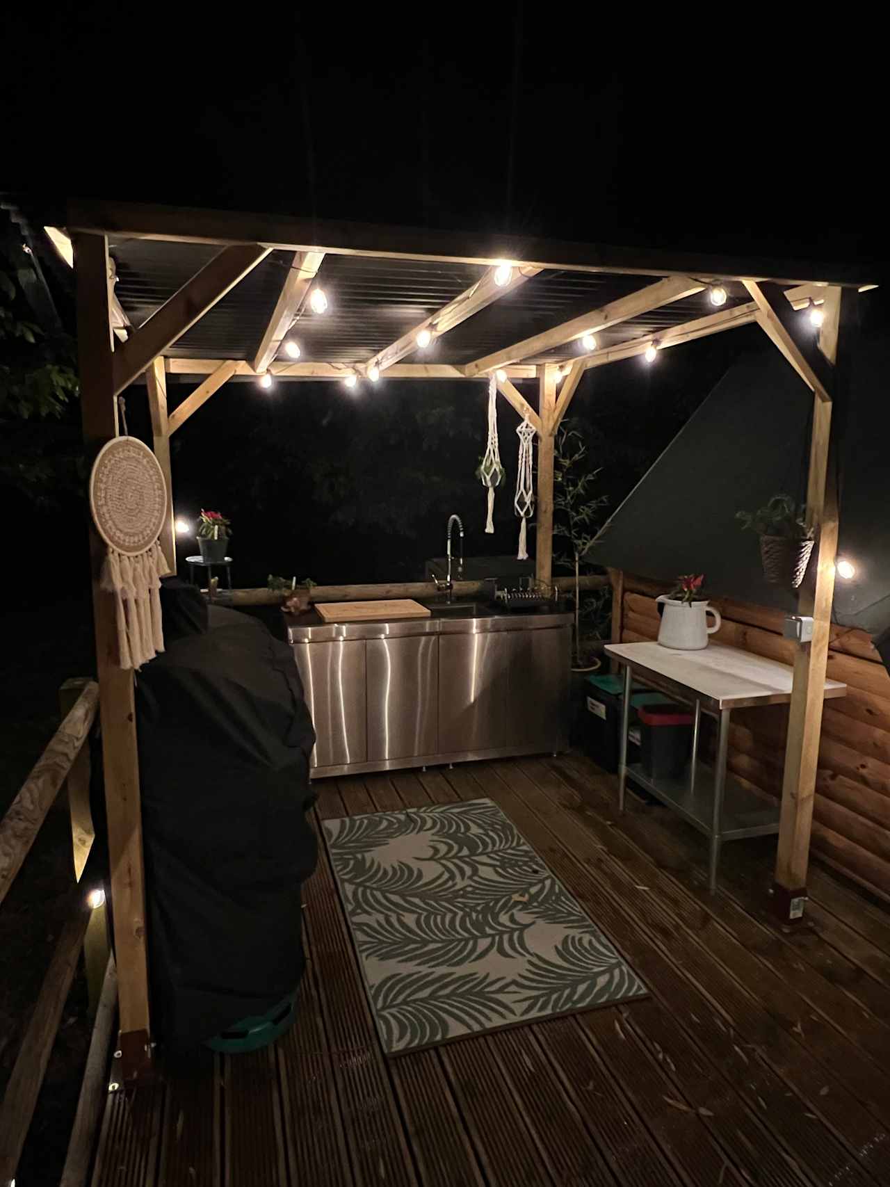The Hut @ Bride Farm