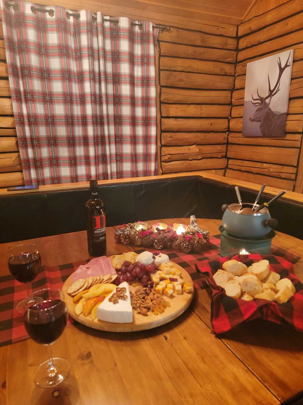 Cozy log cottage