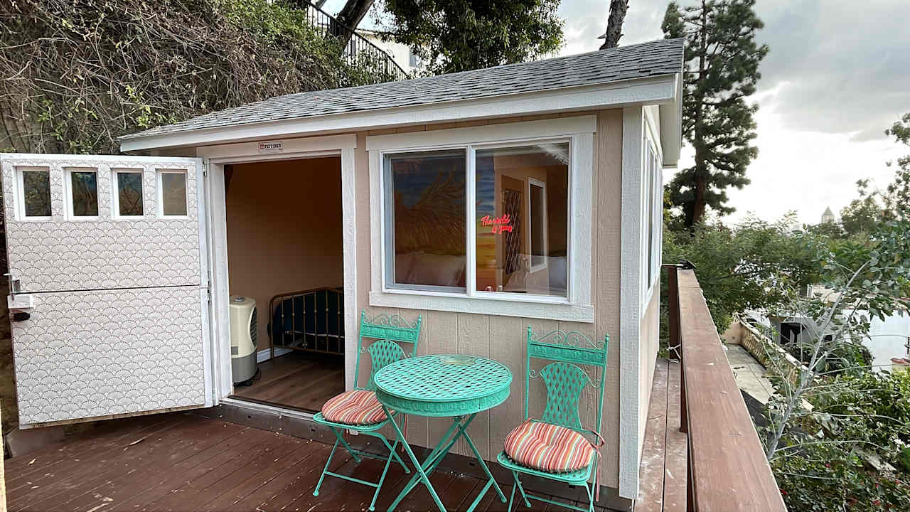 Glamping Hollywood Hills