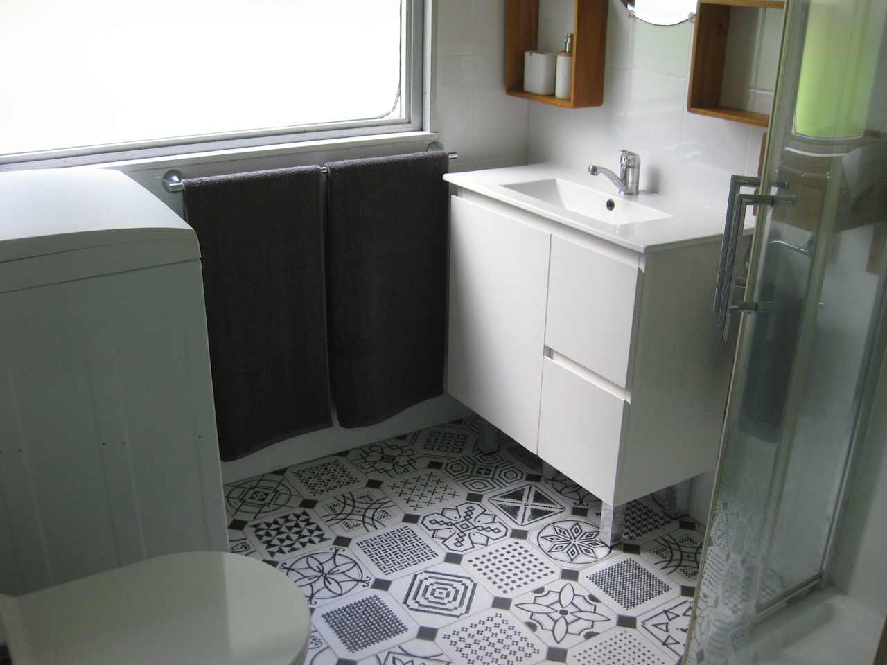 En-suite facilities.  Shower is hot with good pressure.   Septic system loo.         