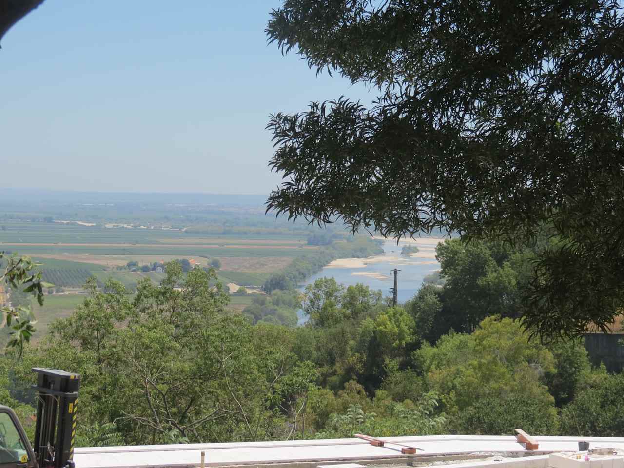 Eurekas Village