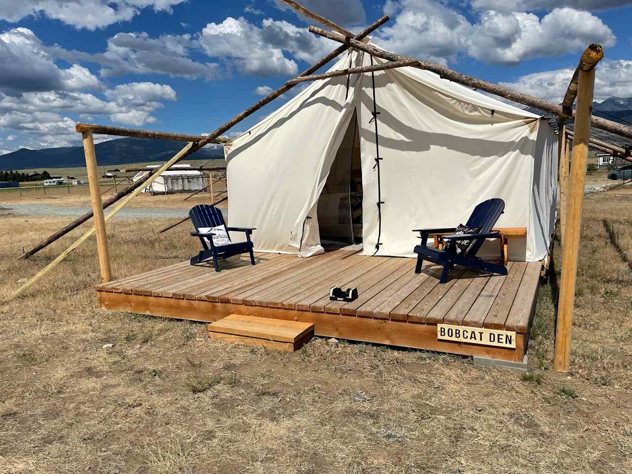 Yellowstone Dreamin Camp