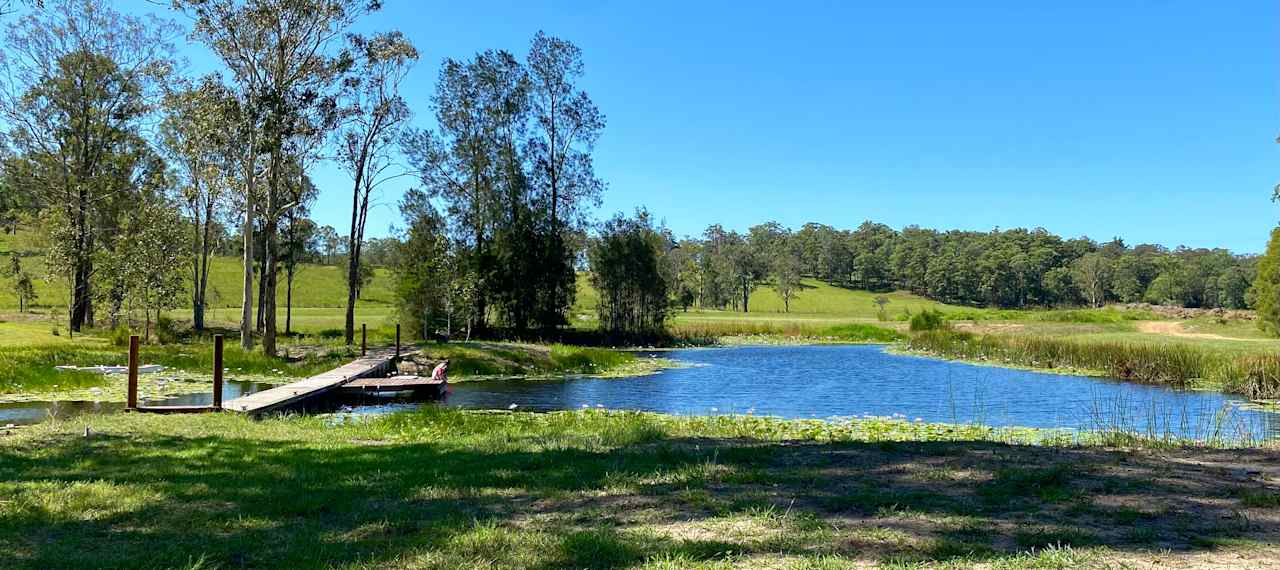 View of the Lily Dam and Pontoon. Great if swimming and Kayaking for the kids