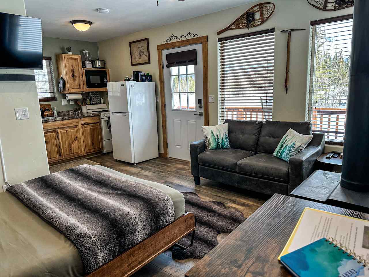 Enjoy the views of the mountains and even the northern lights while stretched out comfortably in bed!