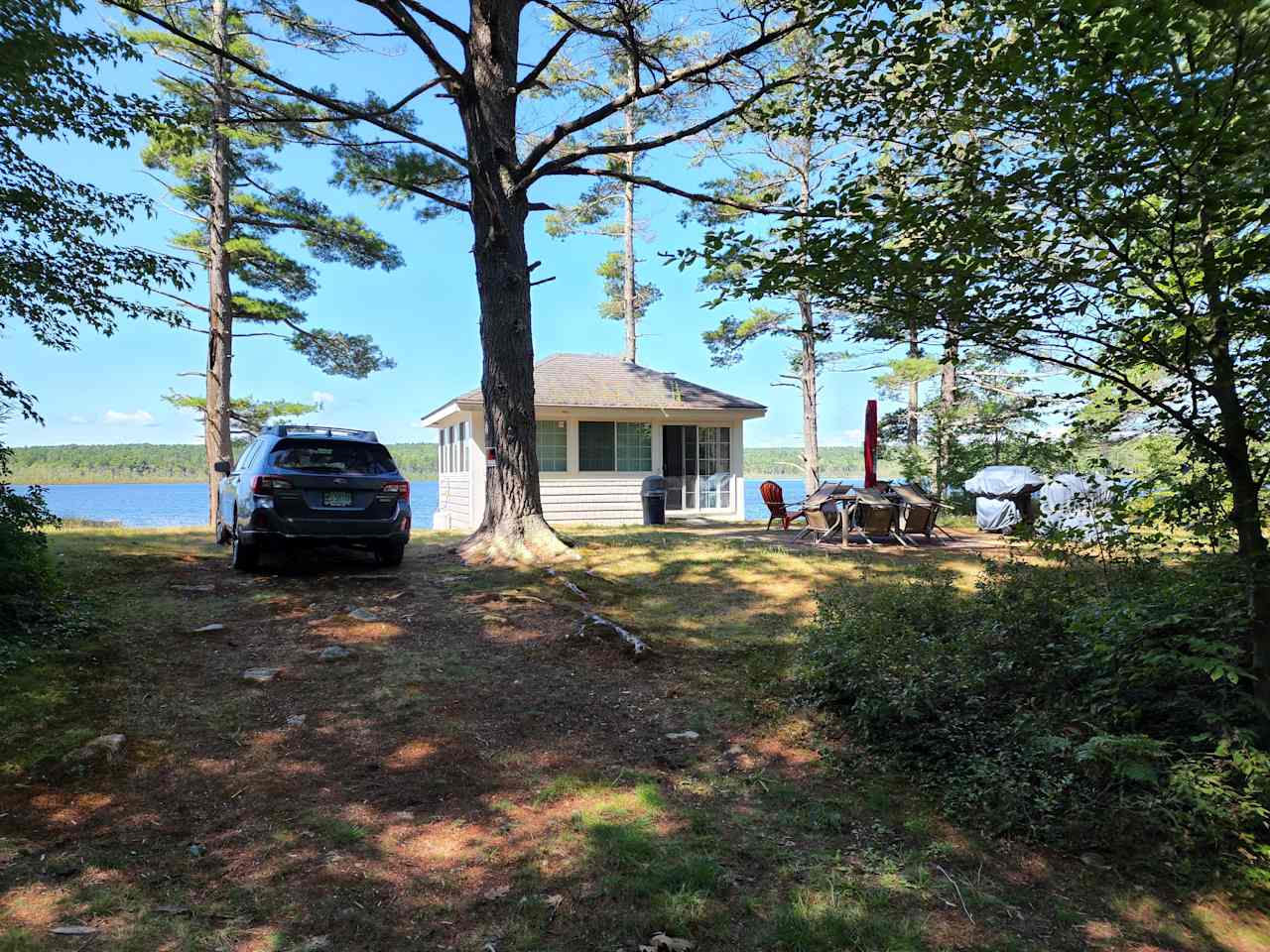 Sip Pond Lakefront Cottage