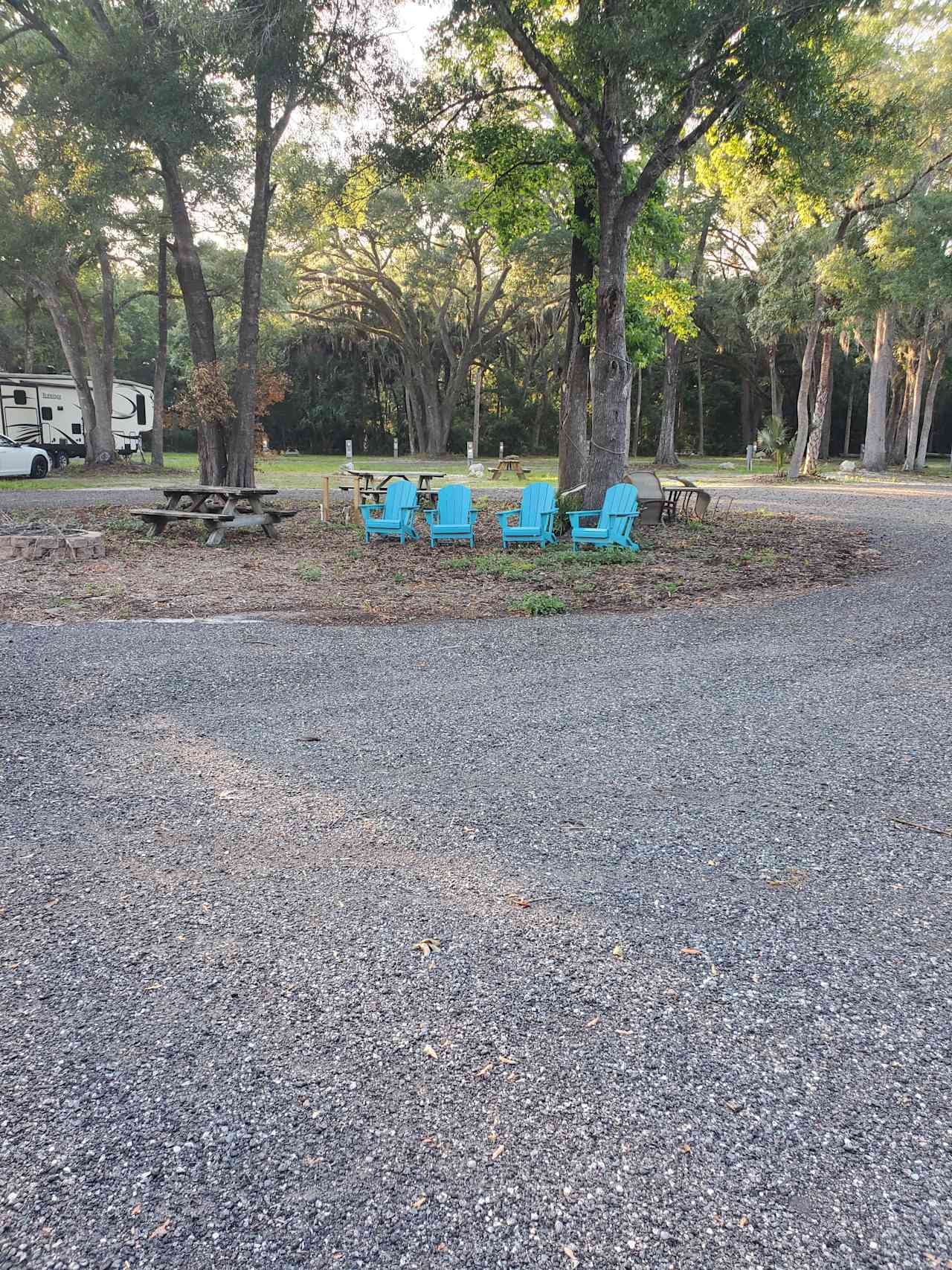 Putnam Lodge & RV Resort