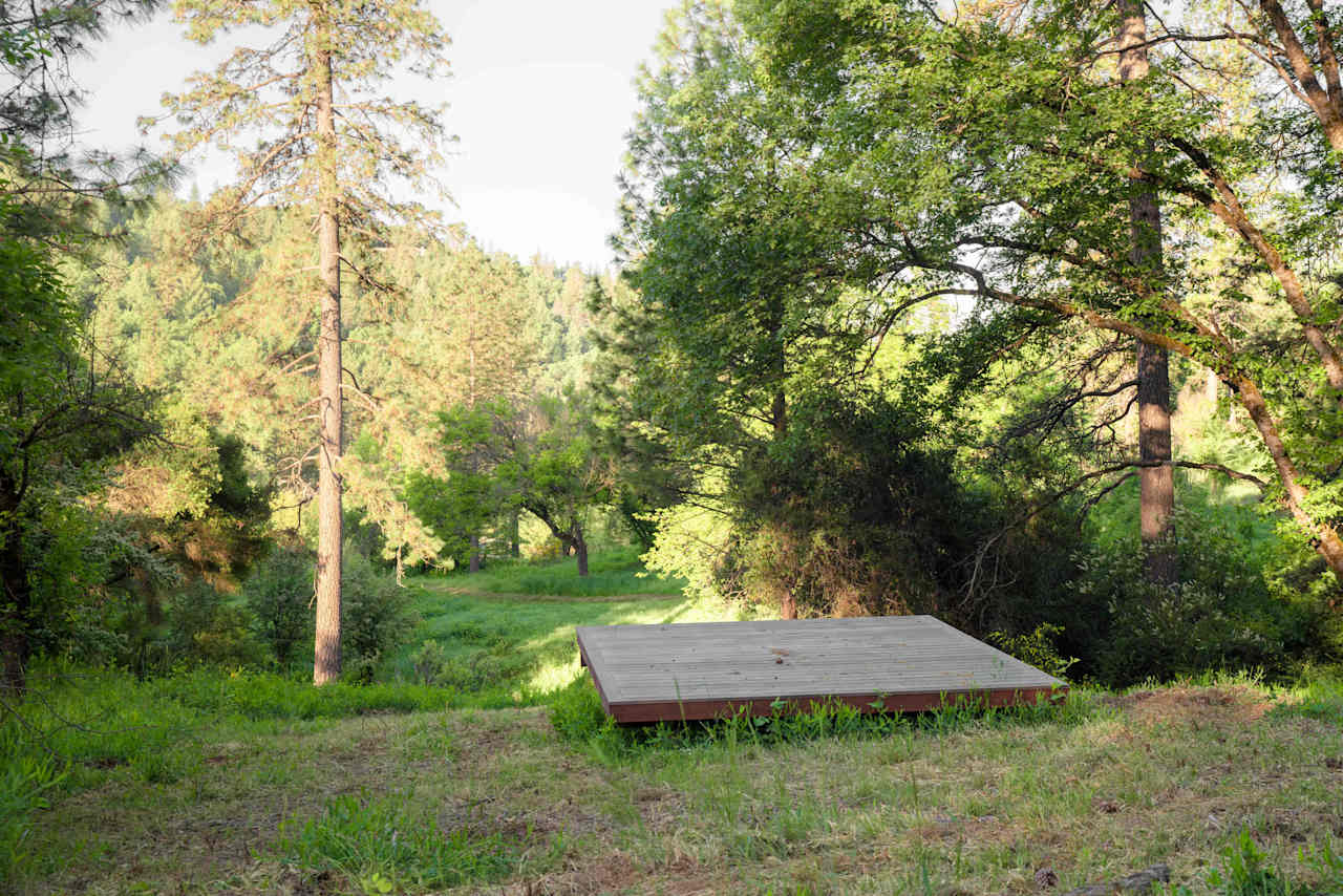 Tent platform 1