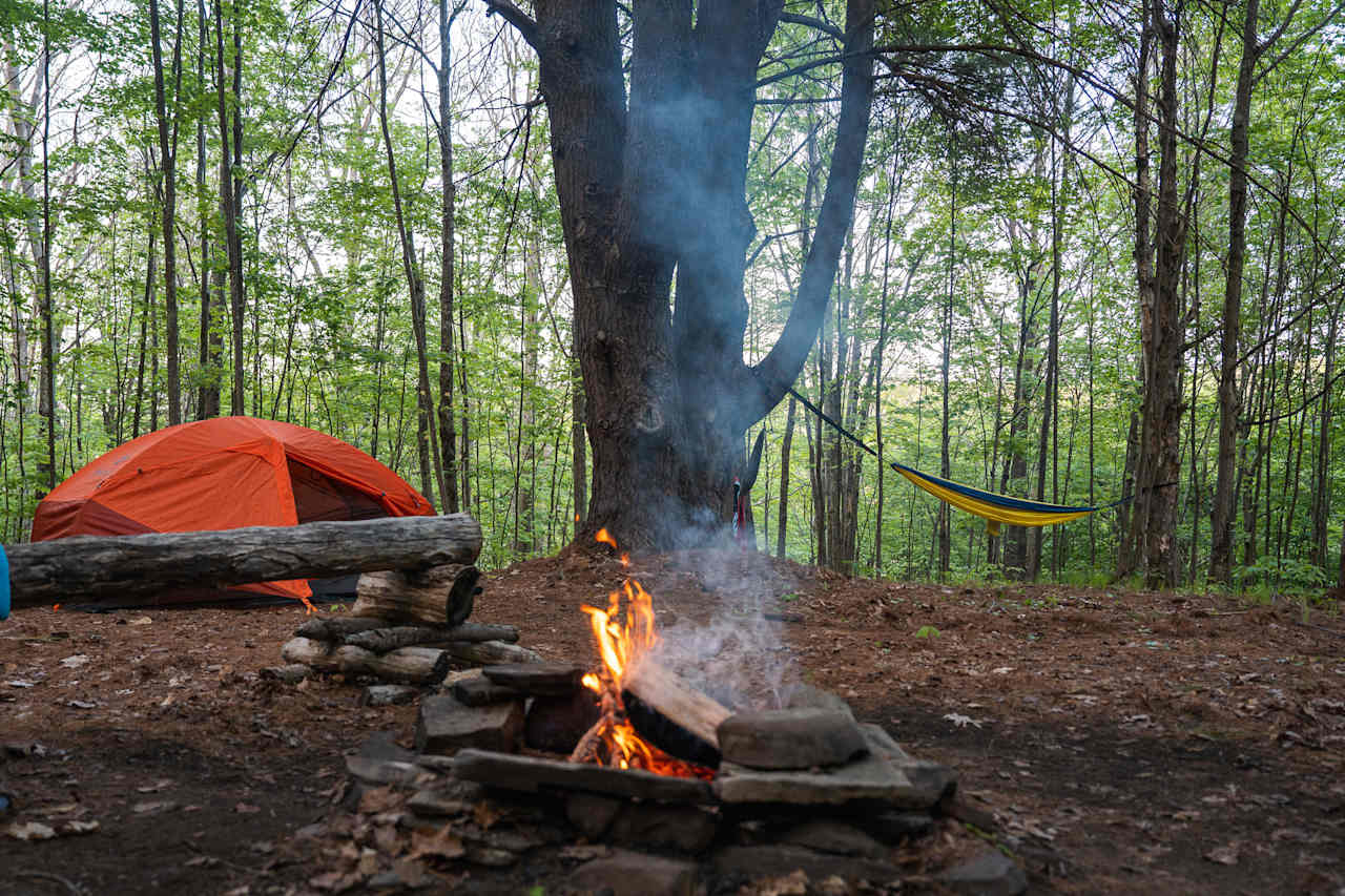 Campfire | Photo by Zak Suhar | zaksuhar.com | @zaksuhar