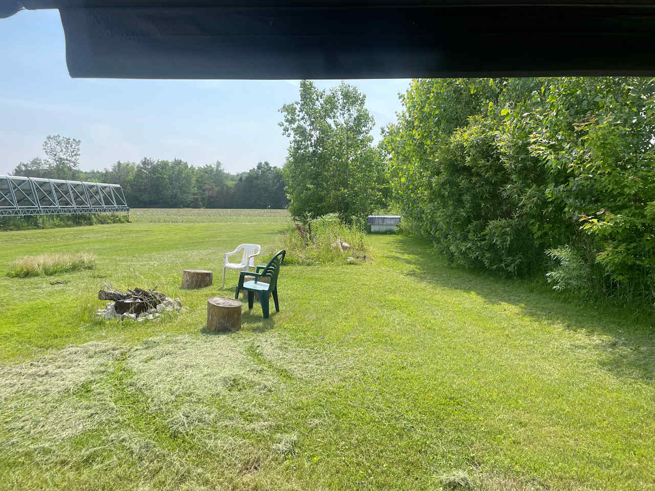 Pond Side Port Rowan