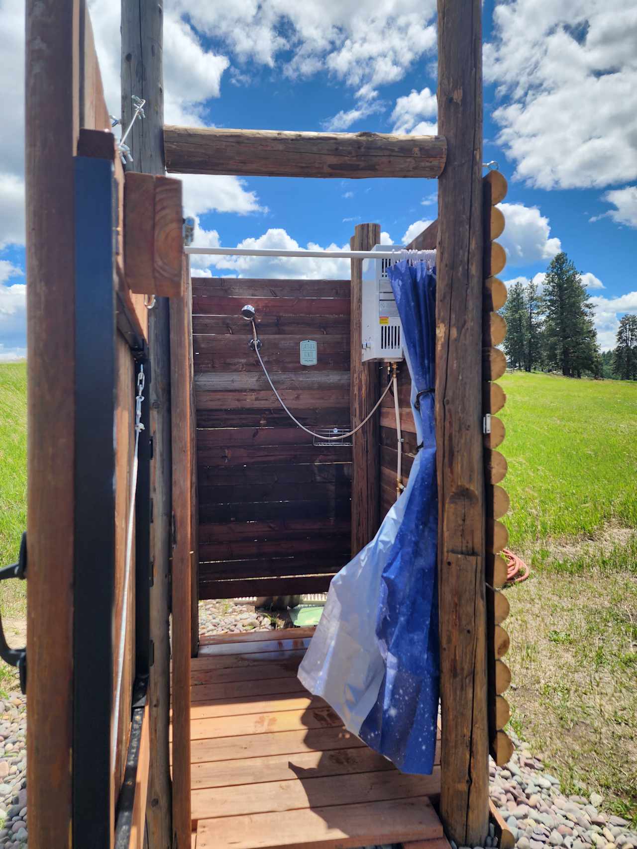 Horses Welcome | Hot Shower Big Sky
