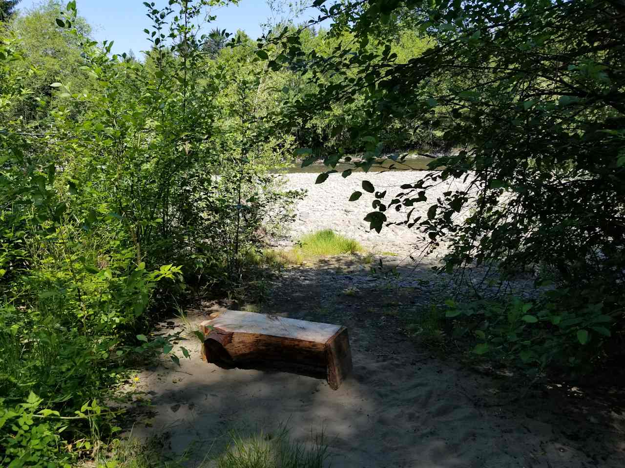 Bogie Upriver Campsites