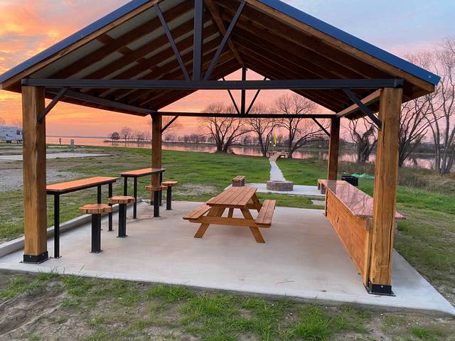 Peninsula Point Luxury RV Resort