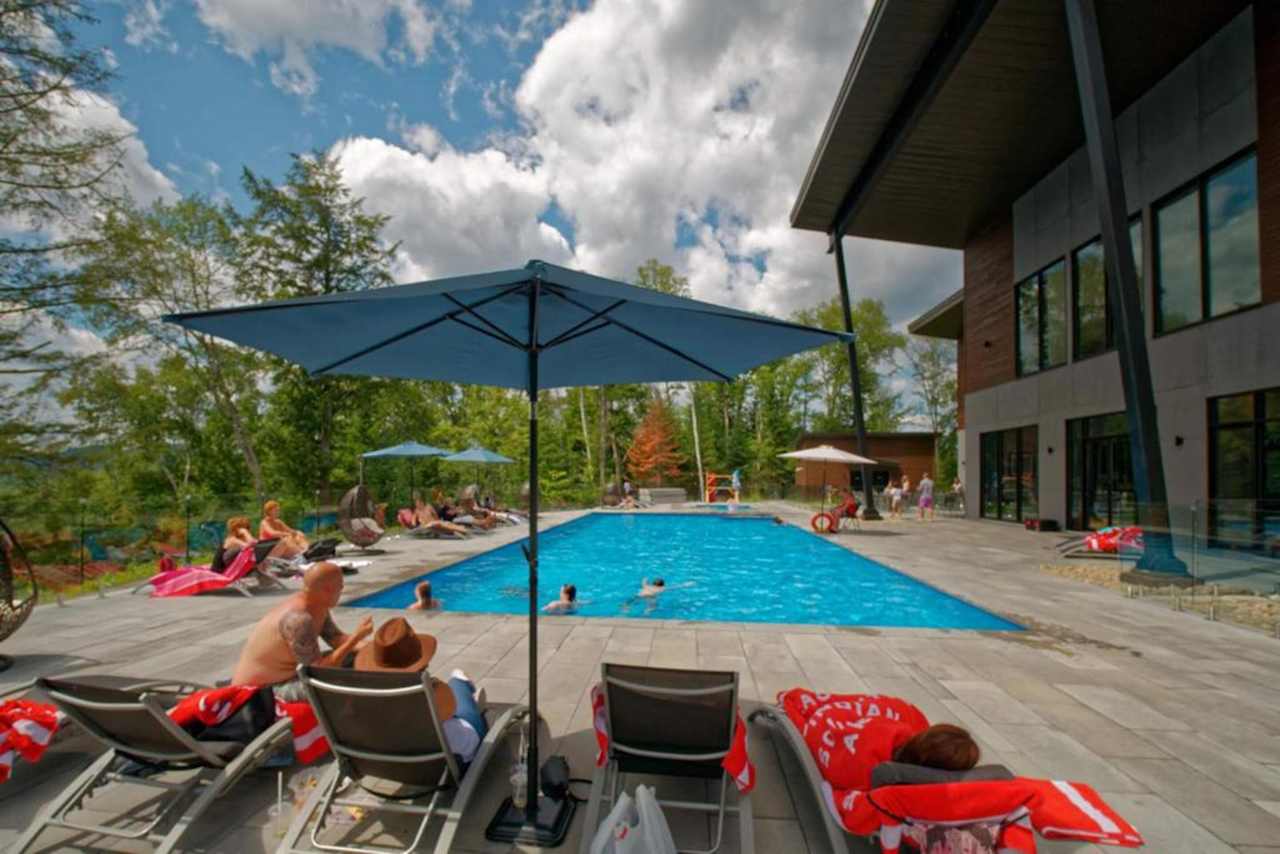 DOUBLE DOME BEL AIR TREMBLANT