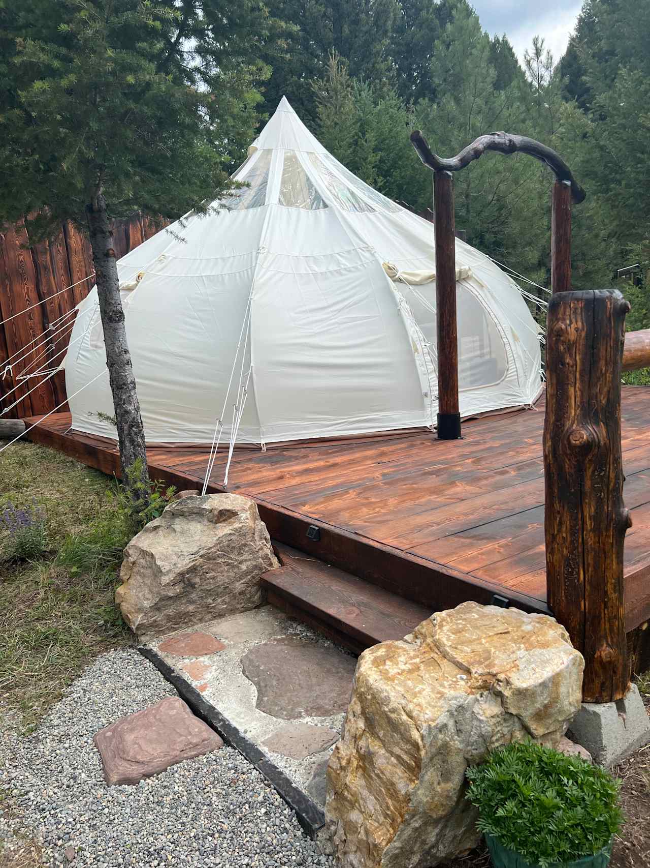 Mile High Mountain Homestead