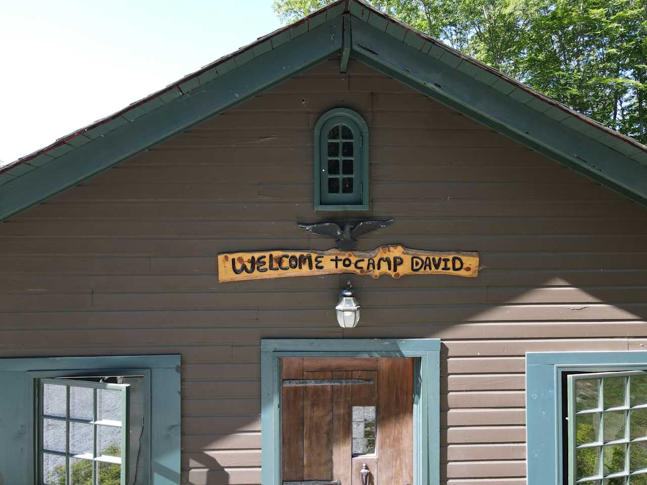 Camp David- 13 acres, Three Cabins